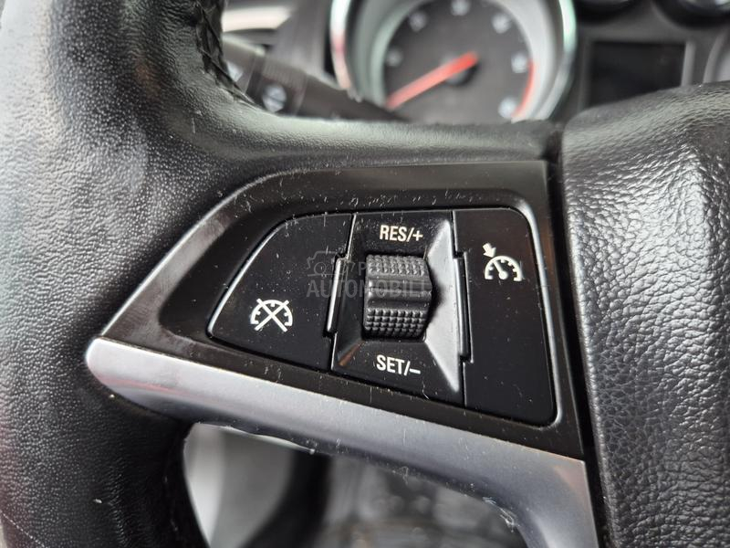 Opel Astra J 1.7 CDTI