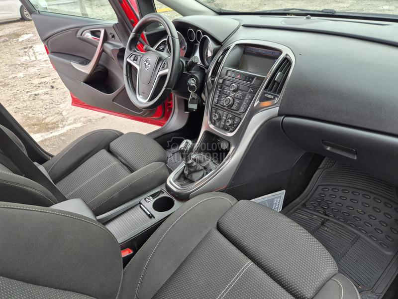 Opel Astra J 1.7 CDTI