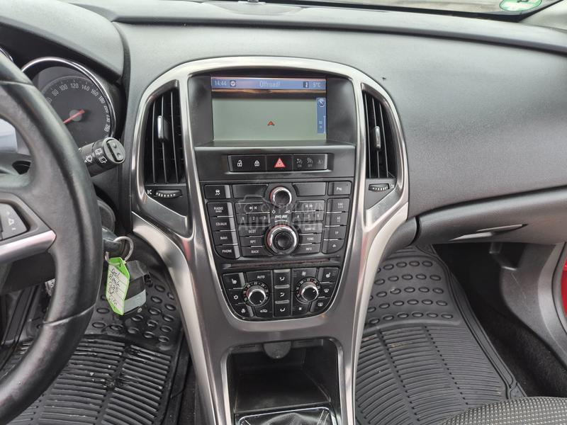 Opel Astra J 1.7 CDTI