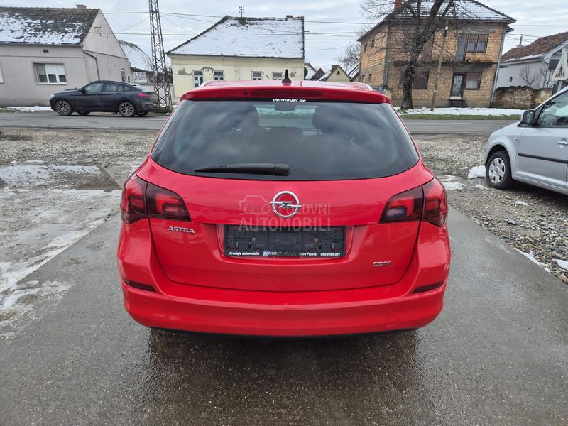 Opel Astra J 1.7 CDTI