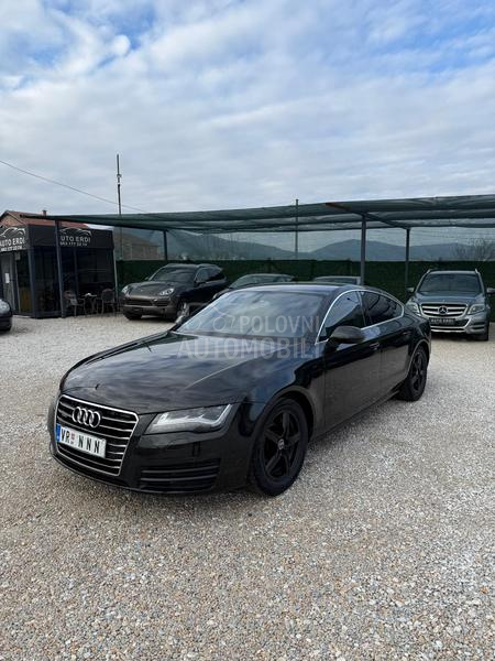 Audi A7 quattro