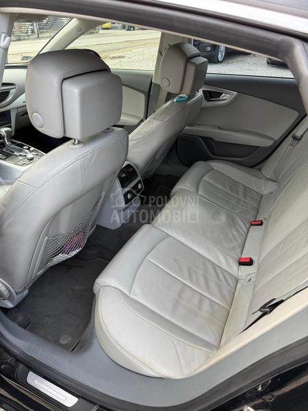 Audi A7 quattro