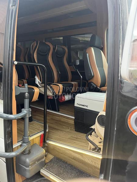 Mercedes Benz sprinter