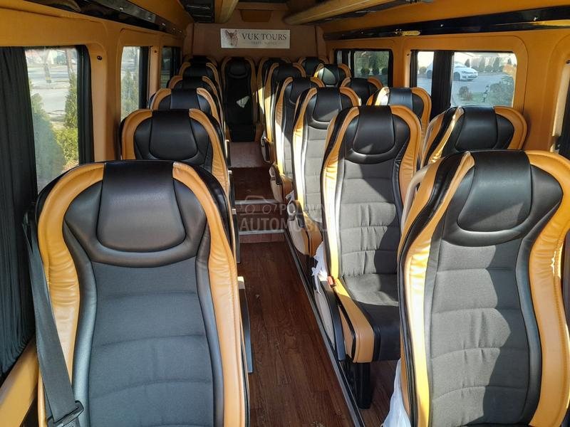 Mercedes Benz sprinter