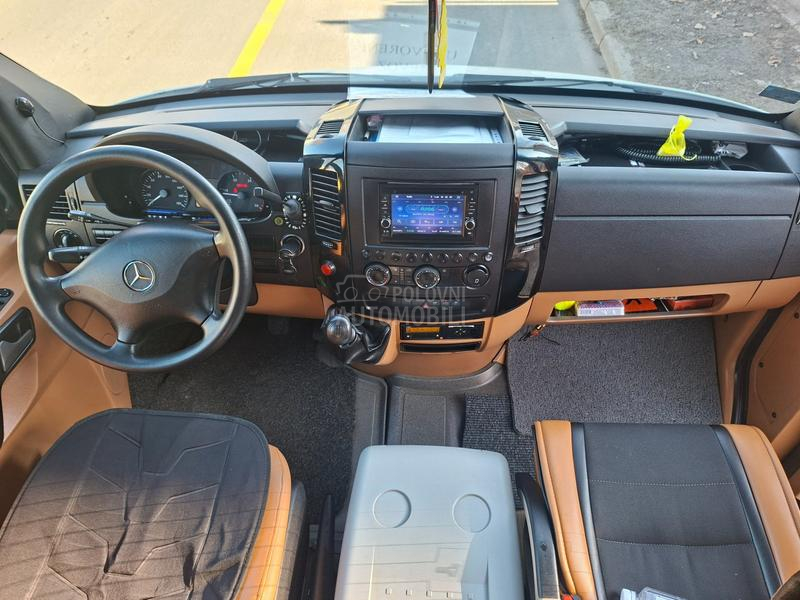 Mercedes Benz sprinter