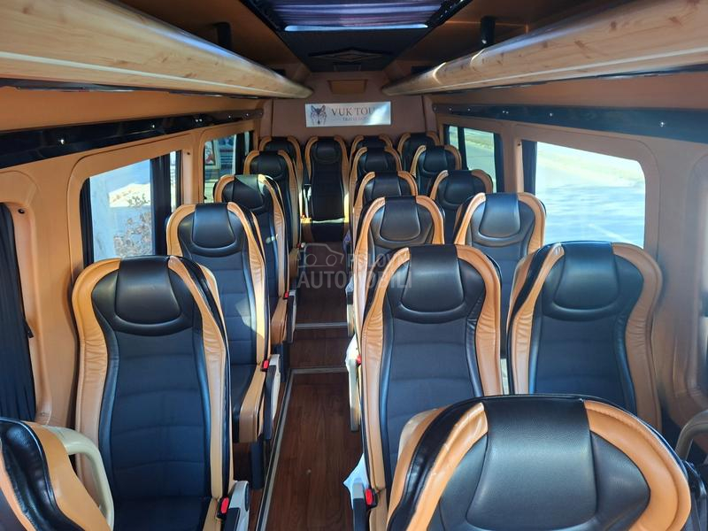 Mercedes Benz sprinter