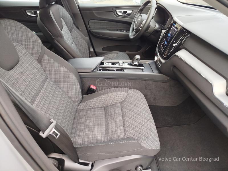 Volvo XC60 B4 CORE AT