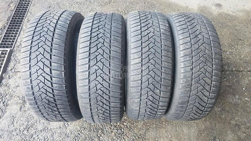 Dunlop 215/60 R16 Zimska