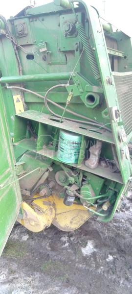 John Deere 545