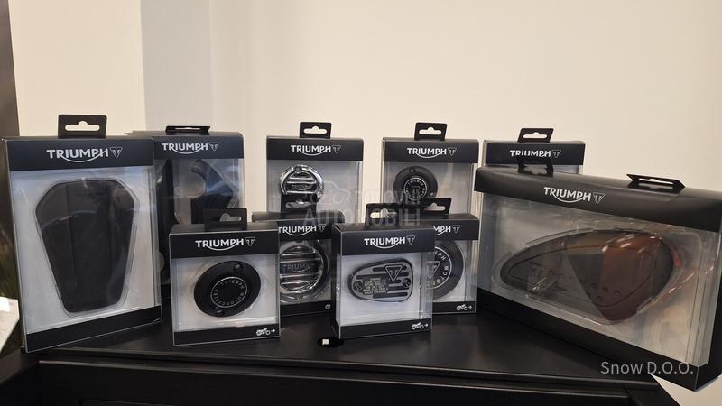 TRIUMPH accessory