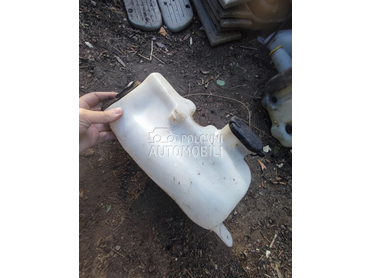 Posuda prskalica za Renault Clio