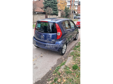 Opel Agila 