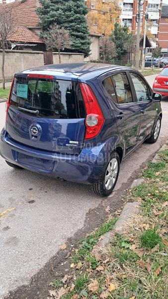 Opel Agila 