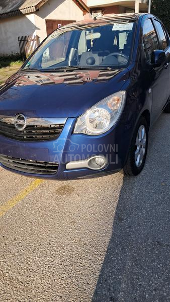 Opel Agila 
