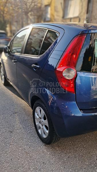 Opel Agila 