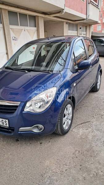 Opel Agila 