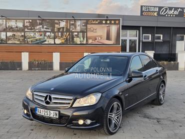 Mercedes Benz C 300 