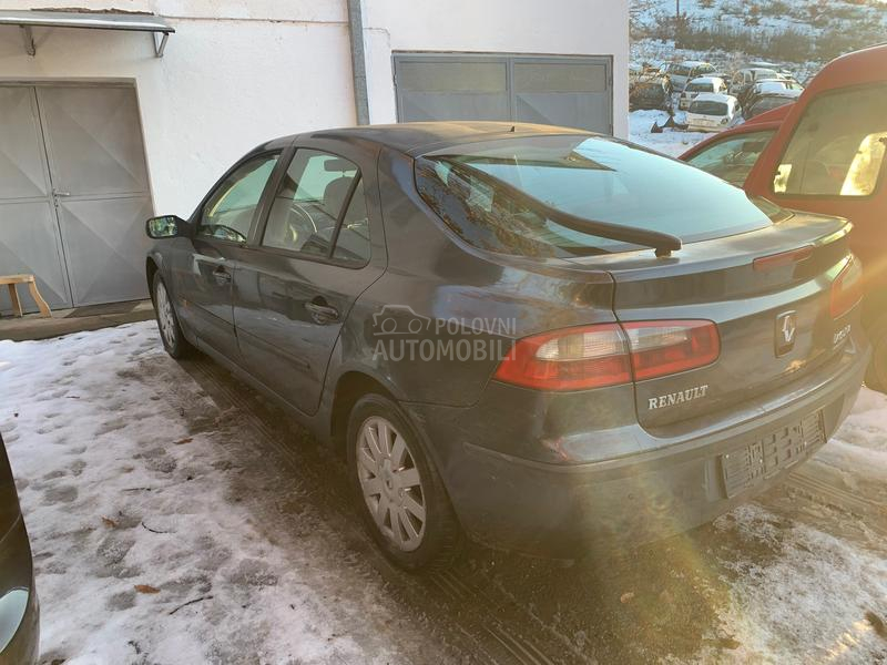 Renault Laguna -  kompletan auto u delovima
