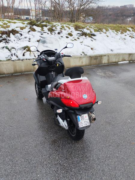 Piaggio mp3 B kat