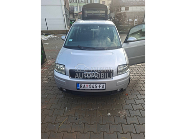 Audi A2 RA045-FA