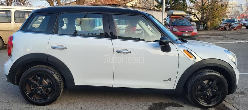 MINI Countryman 1.6d 4x4 CH