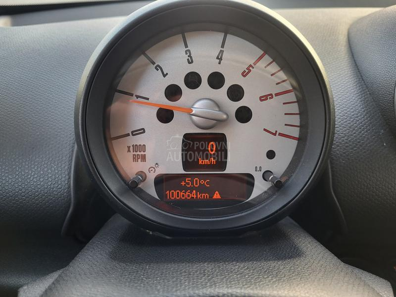 MINI Countryman 1.6d 4x4 CH