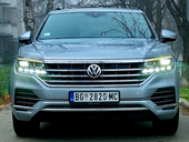 Volkswagen Touareg 3.0 V6 286hp MATRIX