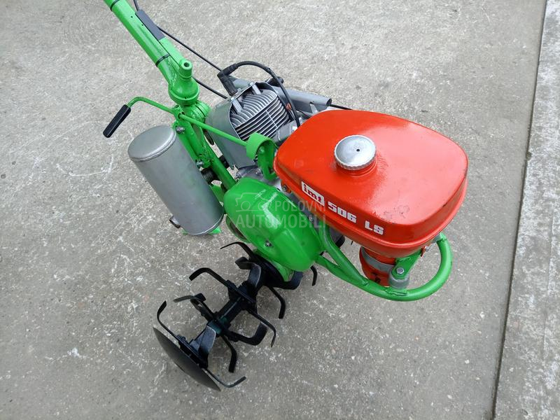 IMT 506 još prve motike