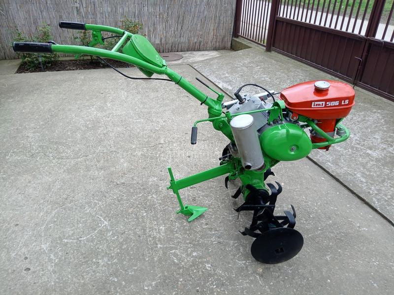 IMT 506 još prve motike