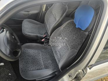 sedista za Citroen Saxo