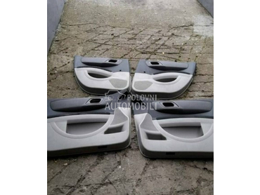 Stranice tapaciri vrata za Citroen C4