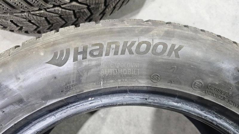 Hankook 235/55 R17 Zimska