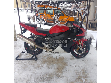 Yamaha R1