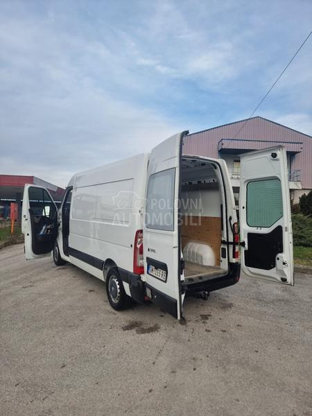 Renault Master 2.3