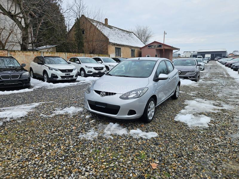 Mazda 2 