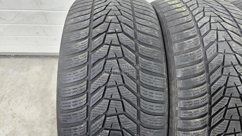 Hankook 265/35 R22 Zimska