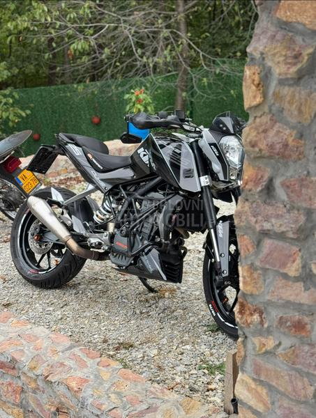 KTM Duke 125