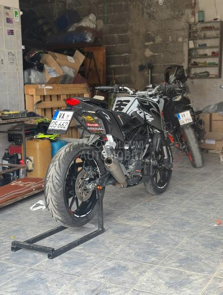KTM Duke 125