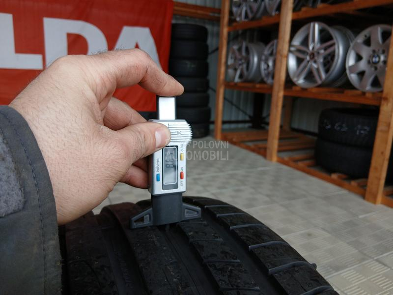 Dunlop 245/35 R18 Letnja