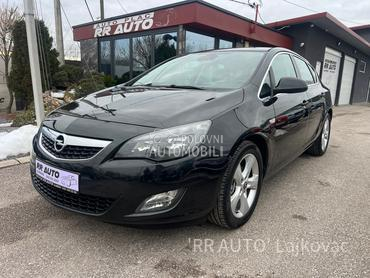 Opel Astra J 1.7CDTI COSMO