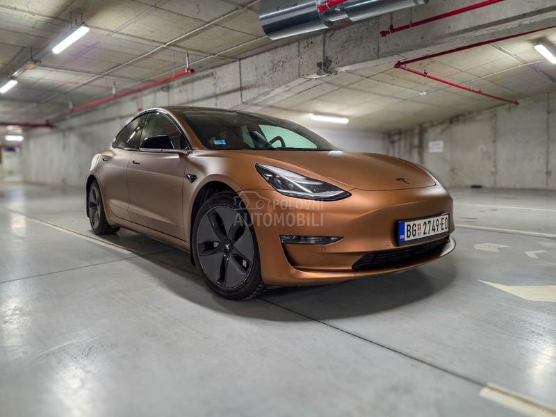 Tesla Model 3 Long Range