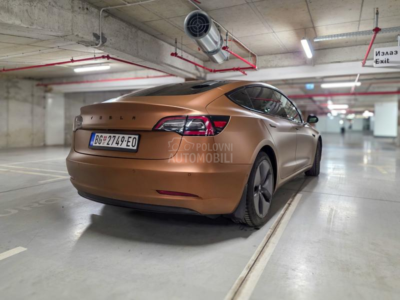 Tesla Model 3 Long Range