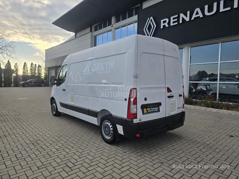Renault Master L2H2 2.3 dCi 130