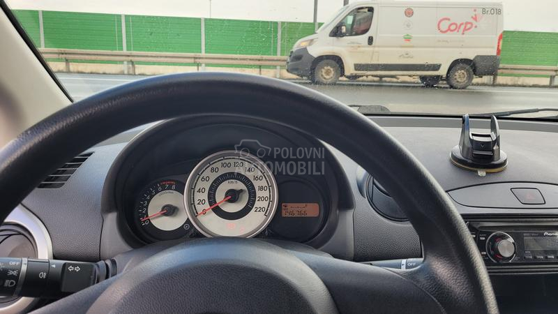 Mazda 2 1.3