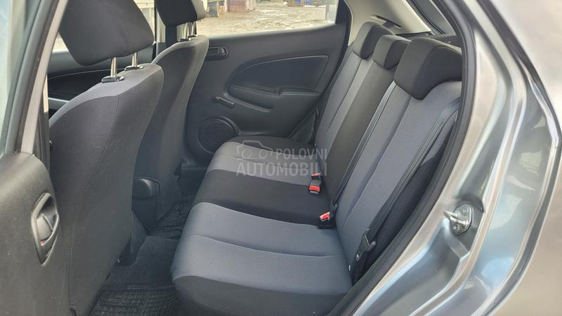 Mazda 2 1.3