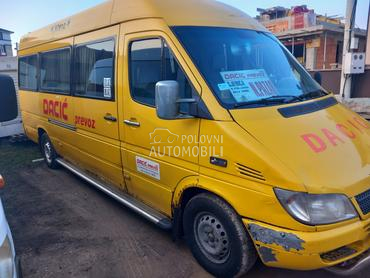 Mercedes Benz 313 cdi sa 18 sed