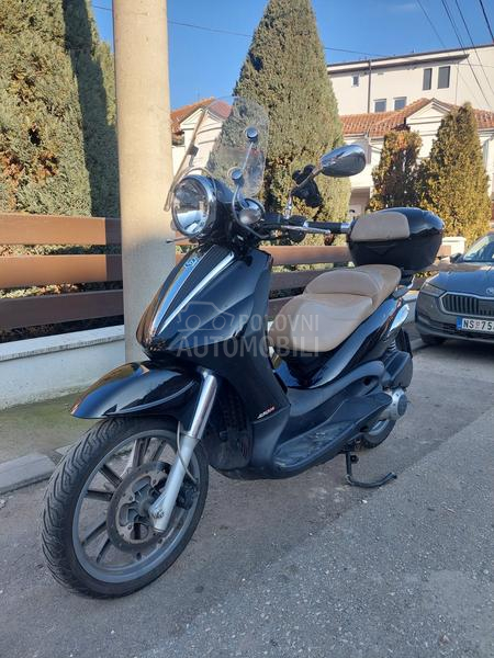Piaggio Beverly 250ie Crouser