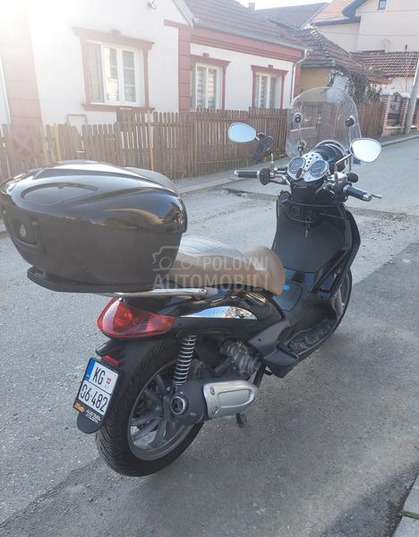 Piaggio Beverly 250ie Crouser