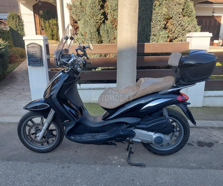 Piaggio Beverly 250ie Crouser