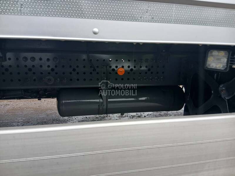 Mercedes Benz Antos 1830